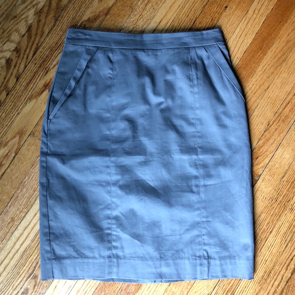 H&M Skirt w/Pockets
